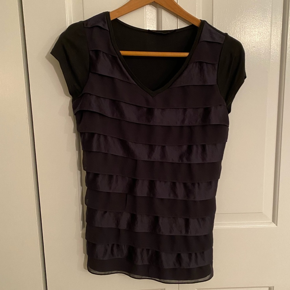 Limited Grey Short Sleeve Top Size S